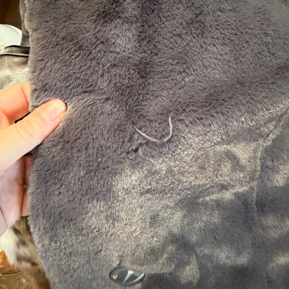 Dennis Basso Plush Faux Fur Coat 3X | Statement Plus Size Outerwear - Picture 7 of 8